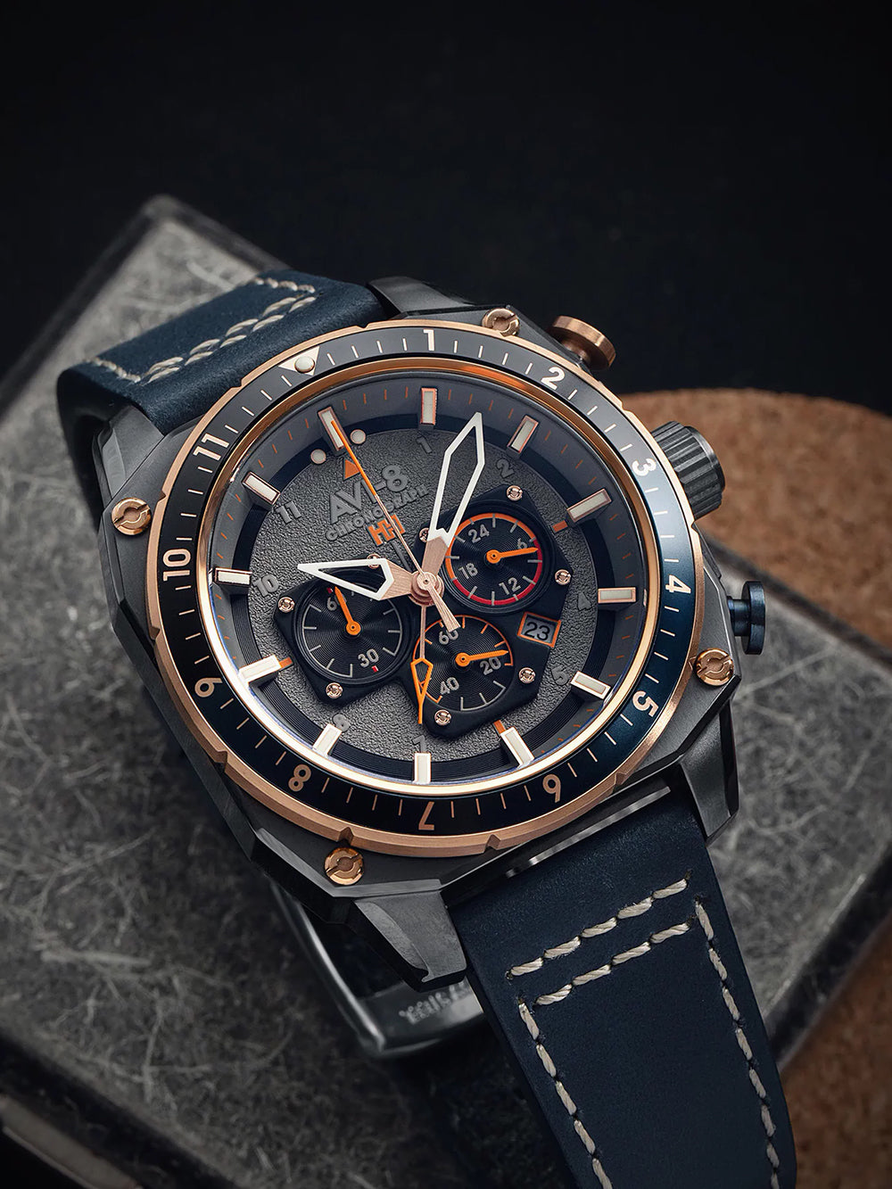 AVI-8 AV-4100-07 vyriškas laikrodis Hawker Hunter Dual Time Chronograph 43mm 5ATM