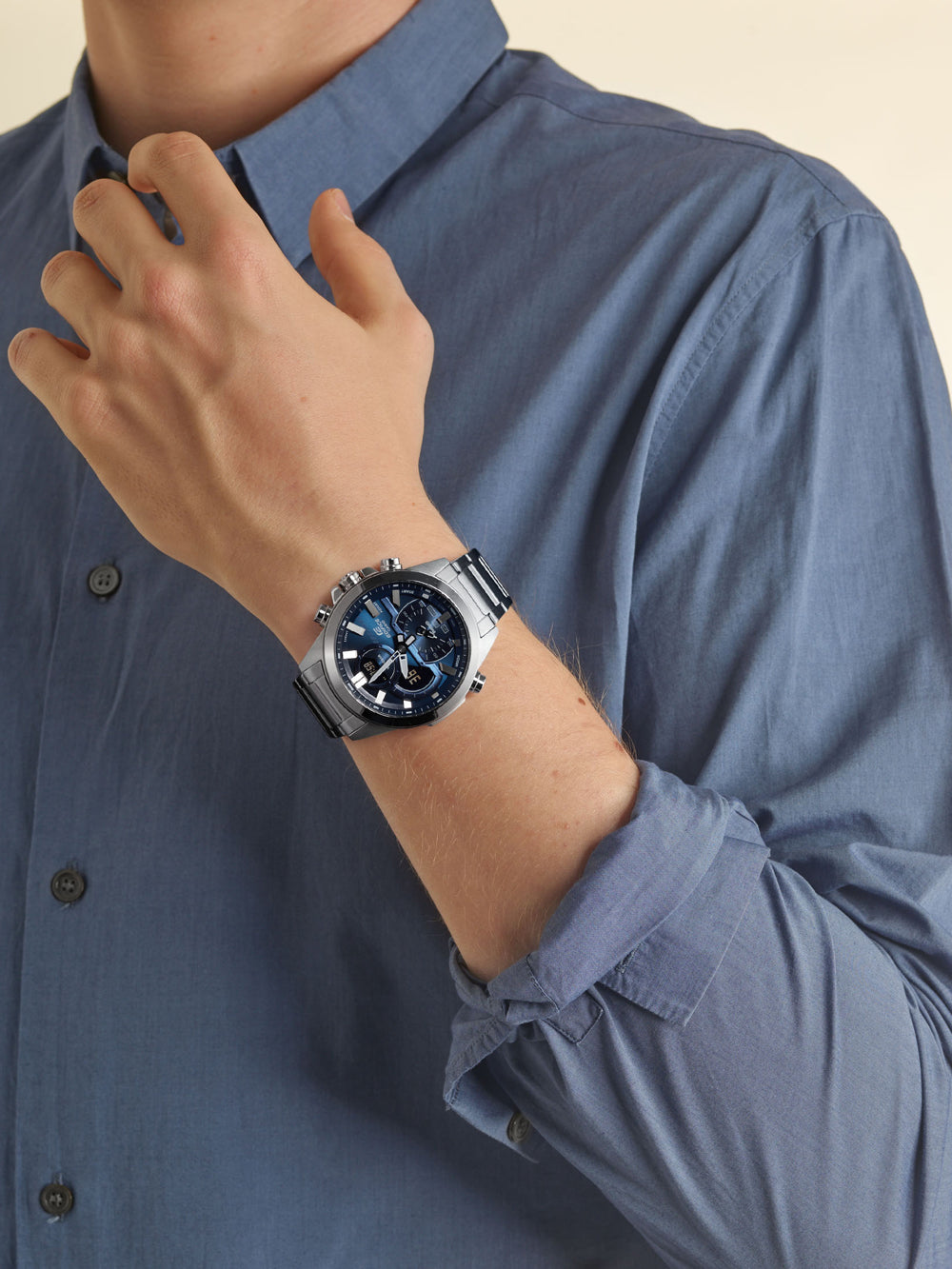 Casio ECB-30D-2AEF Edifice 48mm 10ATM