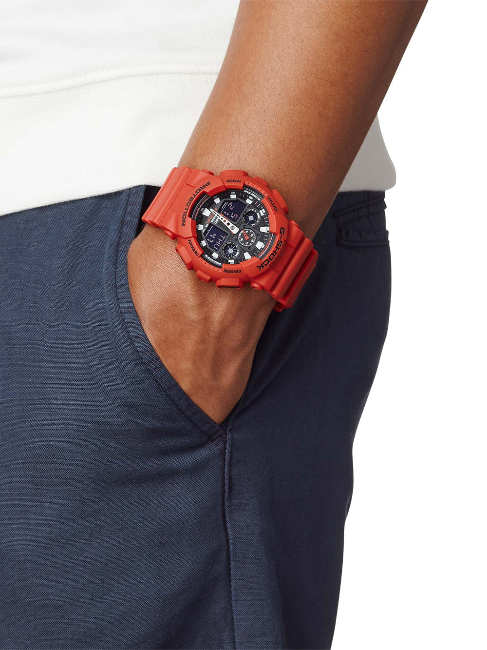 CASIO GA-100B-4AER G-SHOCK 51mm 20 ATM