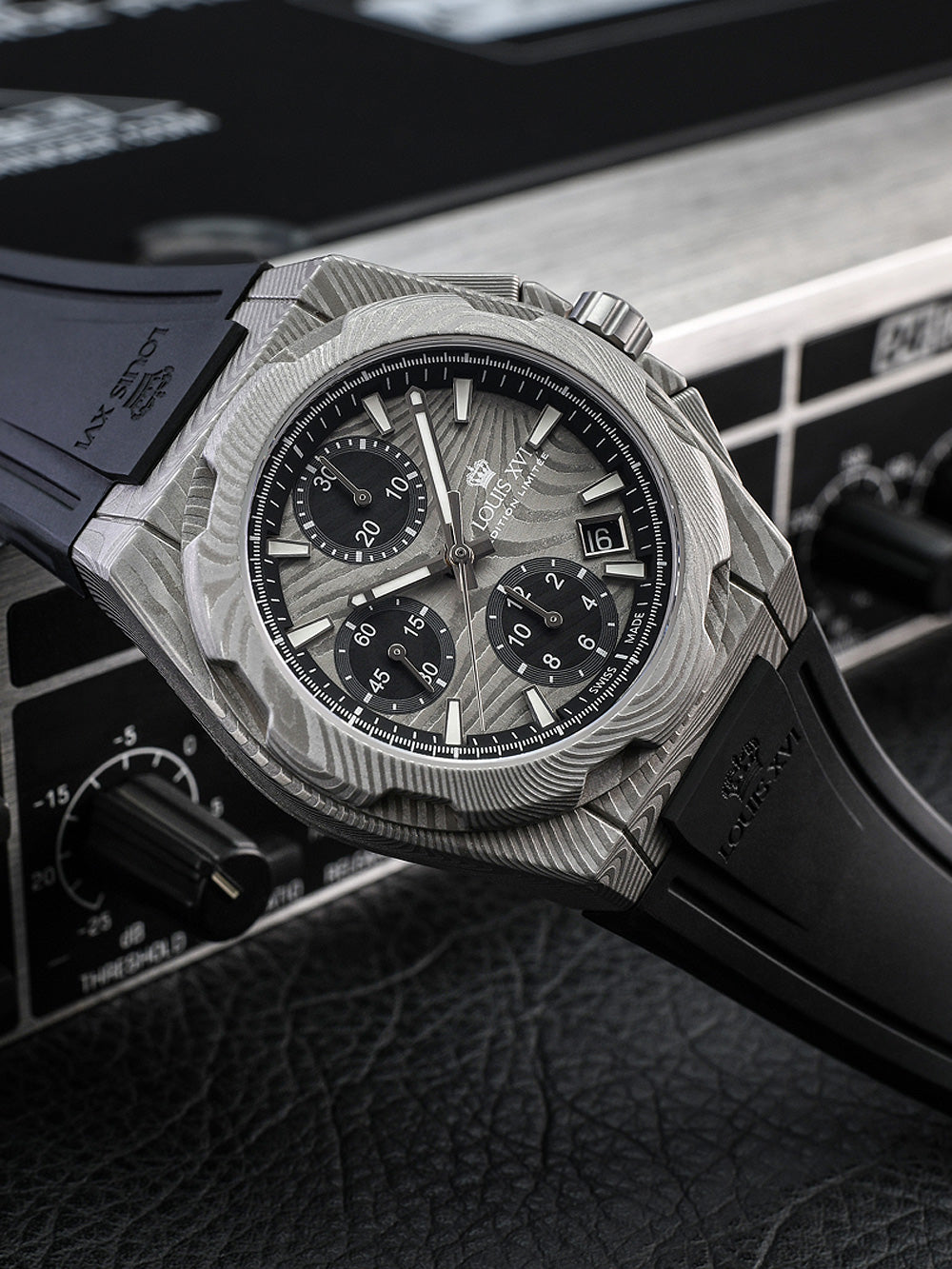 Louis XVI LXVI1201 La Vauguyon Chronograph Automatic vyriškas laikrodis 41mm 5ATM