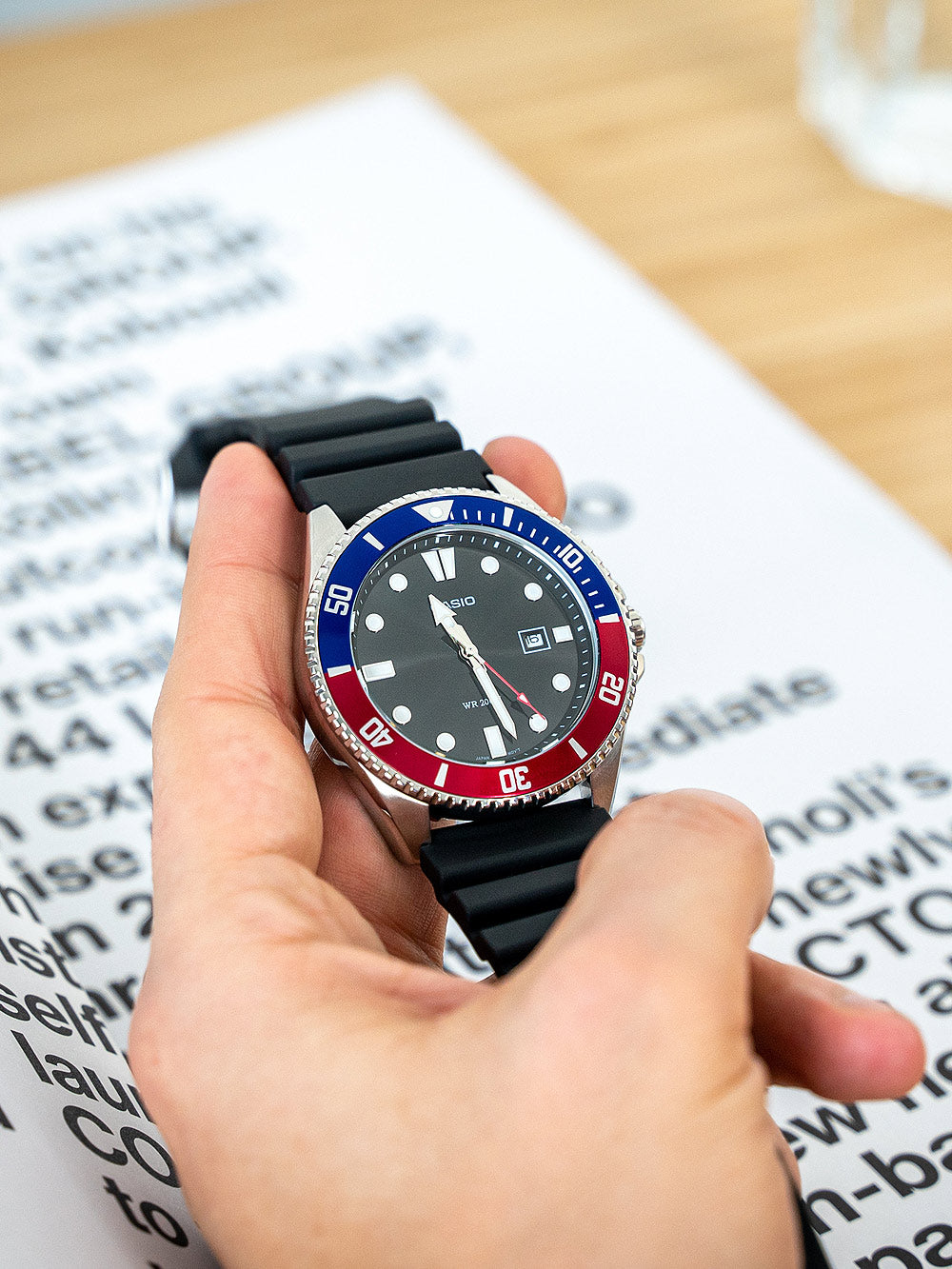 Casio MDV-107-1A3VEF Collection vyriškas laikrodis 44mm 20ATM