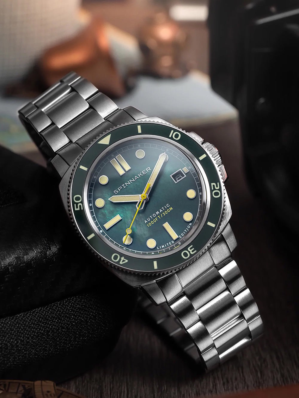Spinnaker SP-5106-33 vyriškas laikrodis Hull Automatic Pearl Diver Limited 42mm 30ATM