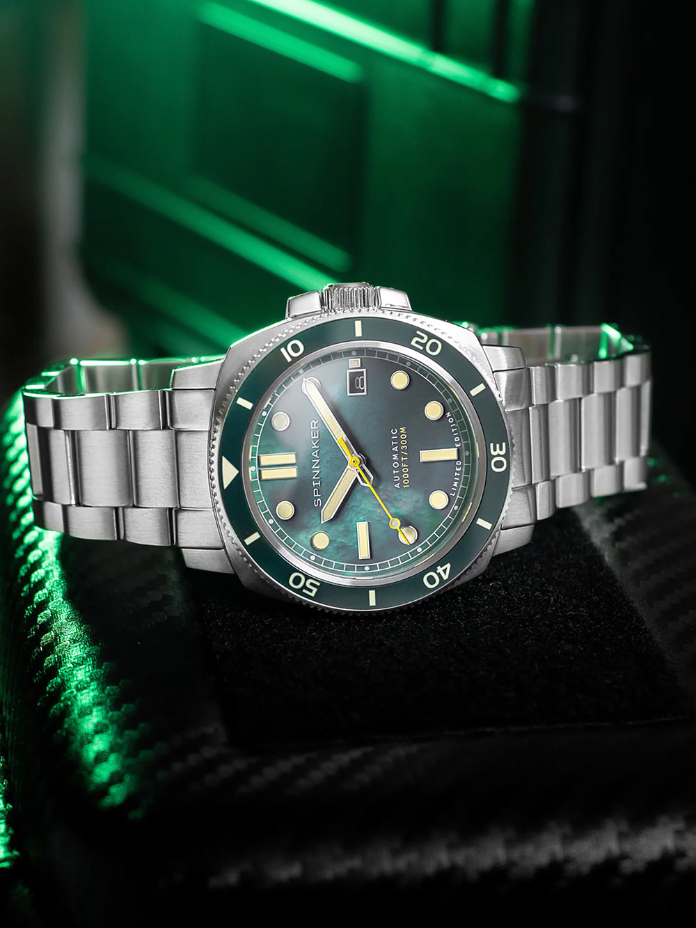 Spinnaker SP-5106-33 vyriškas laikrodis Hull Automatic Pearl Diver Limited 42mm 30ATM