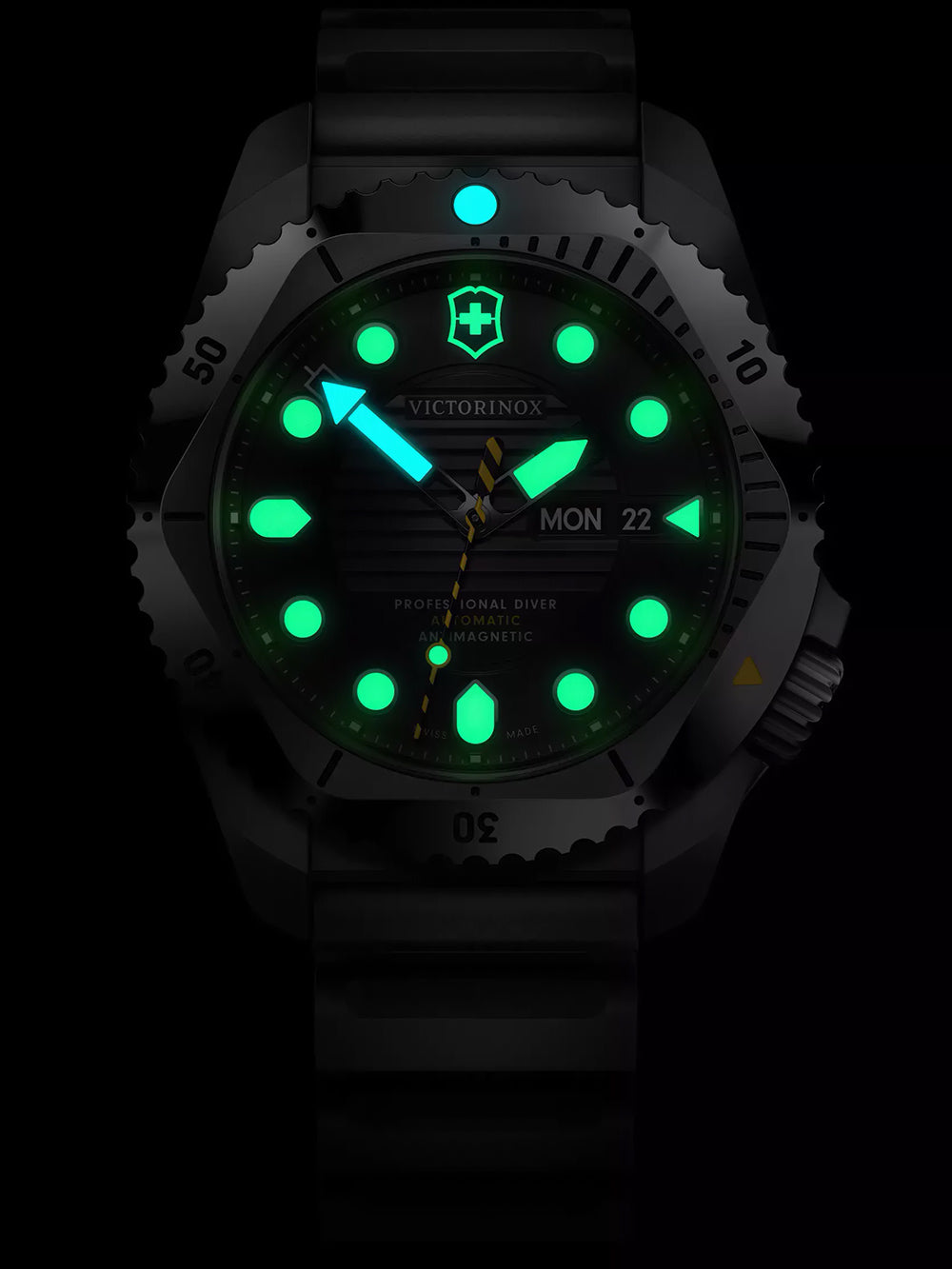 Victorinox 241994 vyriškas laikrodis Dive Pro Automatic 43mm 30ATM