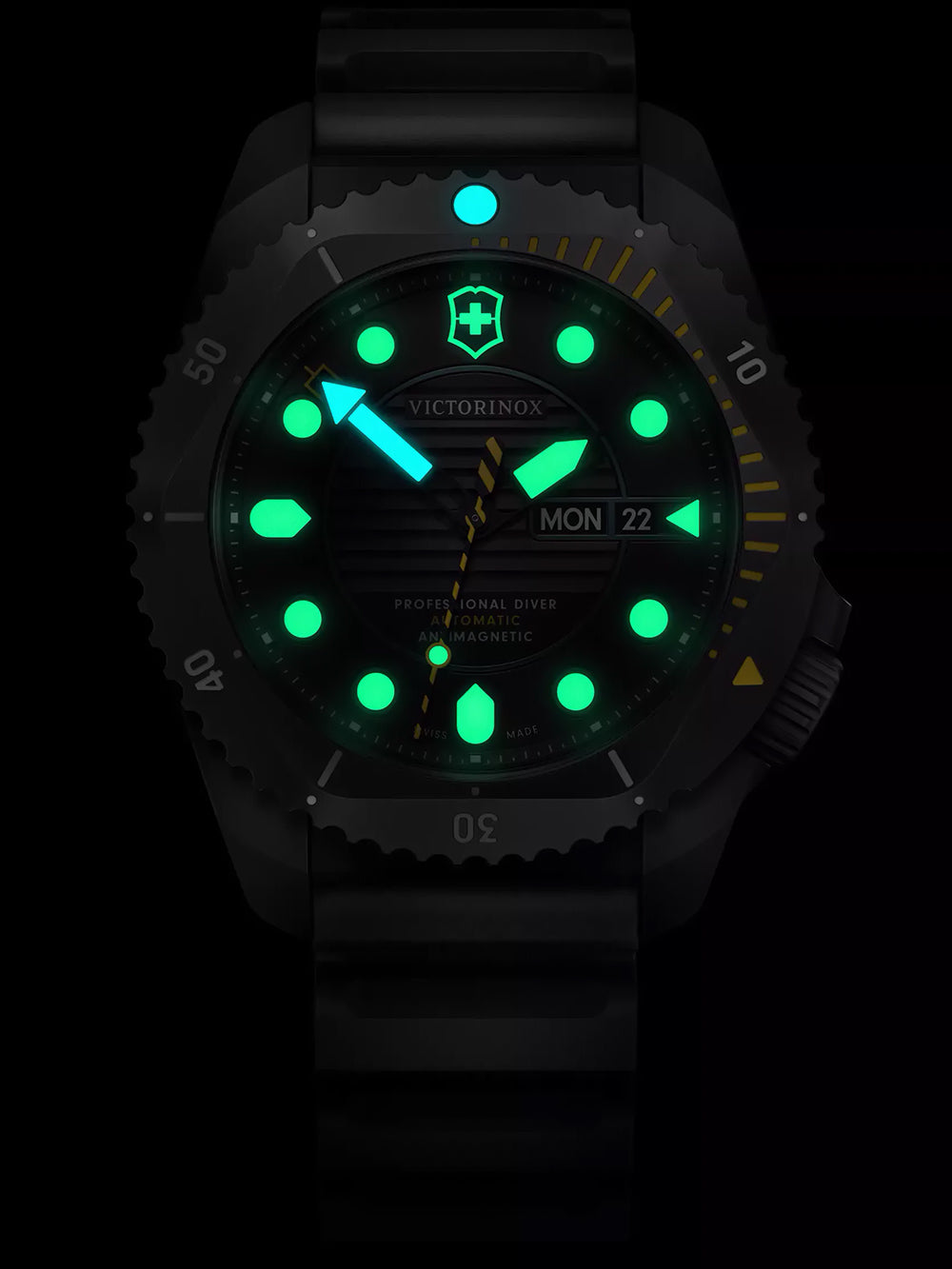 Victorinox 241997 vyriškas laikrodis Dive Pro Automatic Titanium 43mm 30ATM