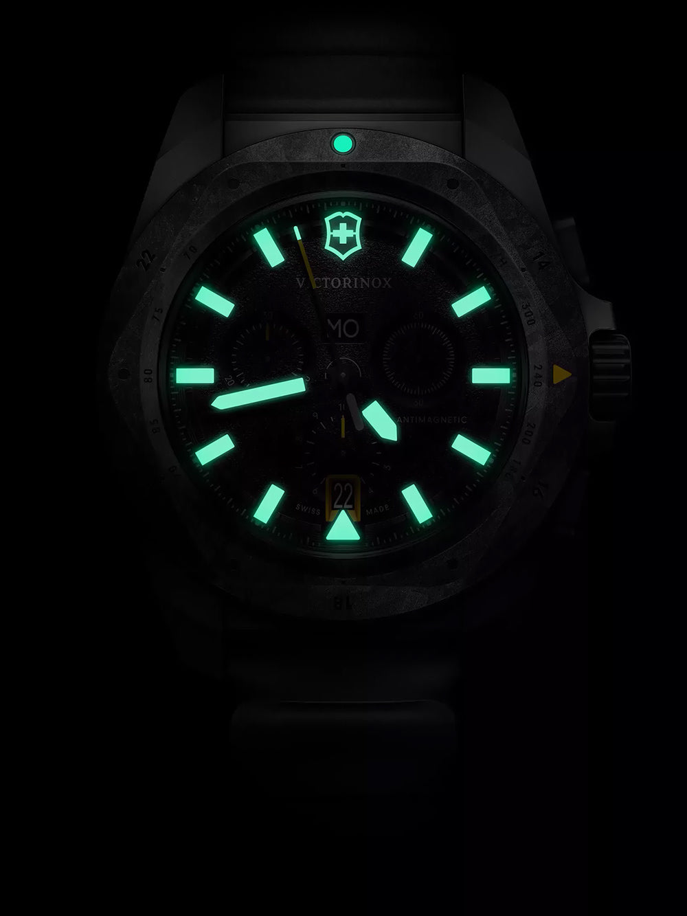 Victorinox 242011 vyriškas laikrodis I.N.O.X Titanium Chronograph 43mm 20ATM