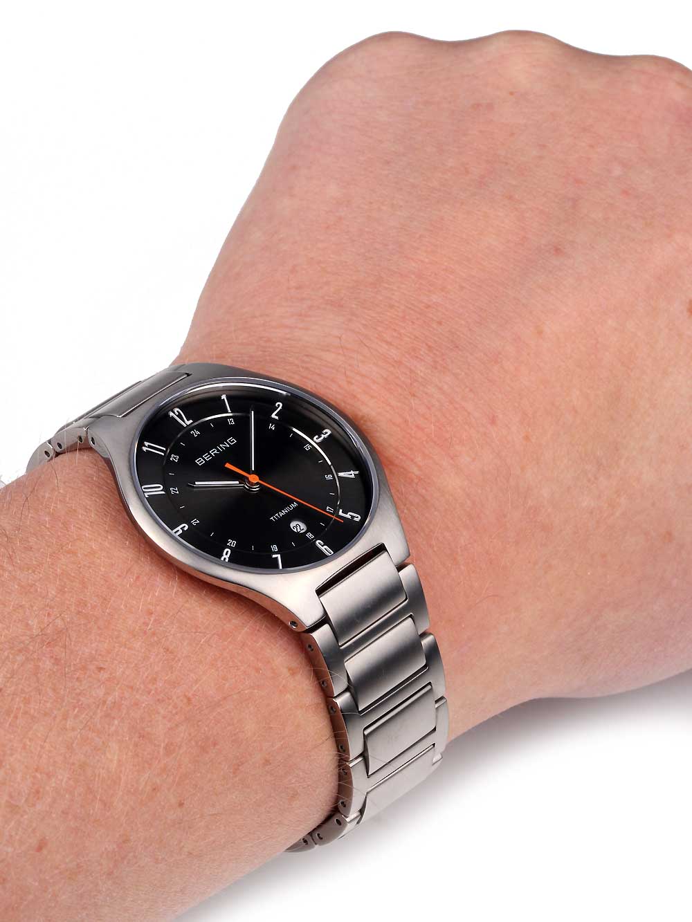Bering 11739-772 Titanium vyriškas laikrodis 39mm 5 ATM